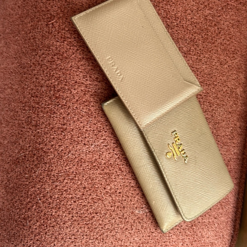 AUTHENTIC PRADA WALLET